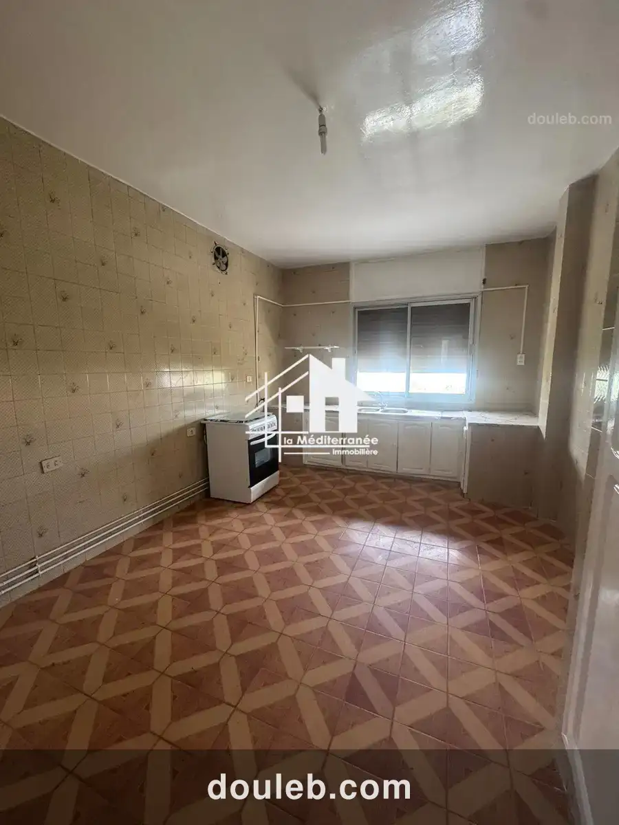 Étage de villa s3 indépendant - Miniature 3