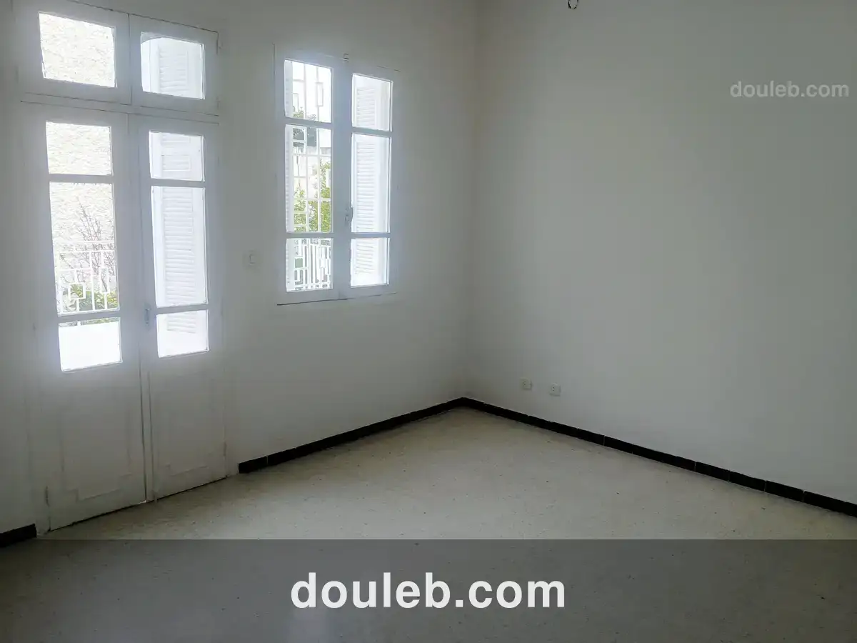 Etage de villa el menzah 7 - Miniature 5