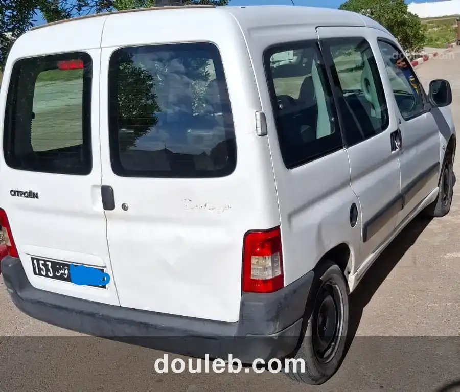 Citroen berlingo 5 places - Miniature 4