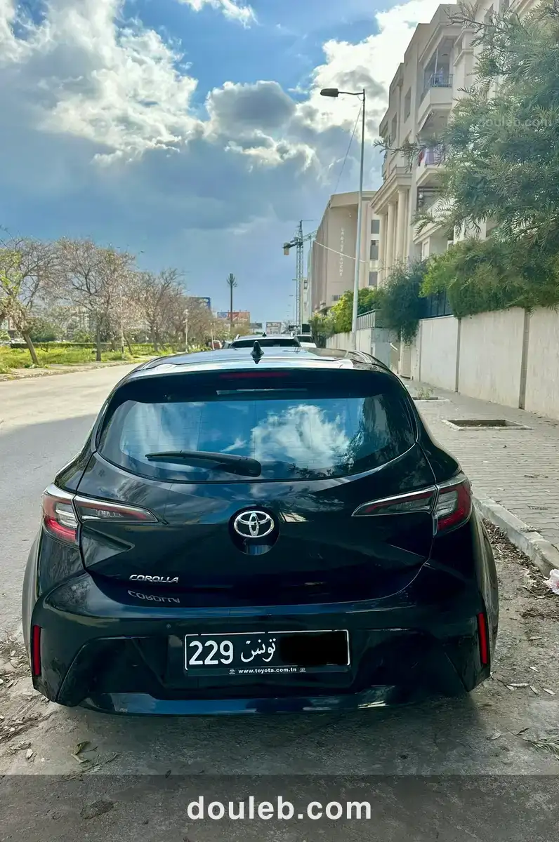 Toyota corolla 2022 bva 65 000 km - Miniature 2