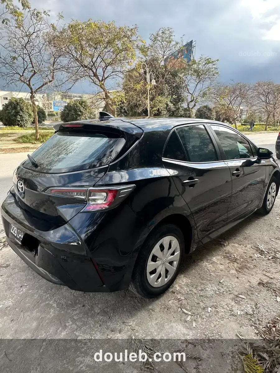 Toyota corolla 2022 bva 65 000 km - Miniature 3