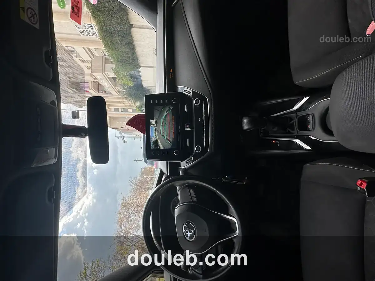 Toyota corolla 2022 bva 65 000 km - Miniature 4