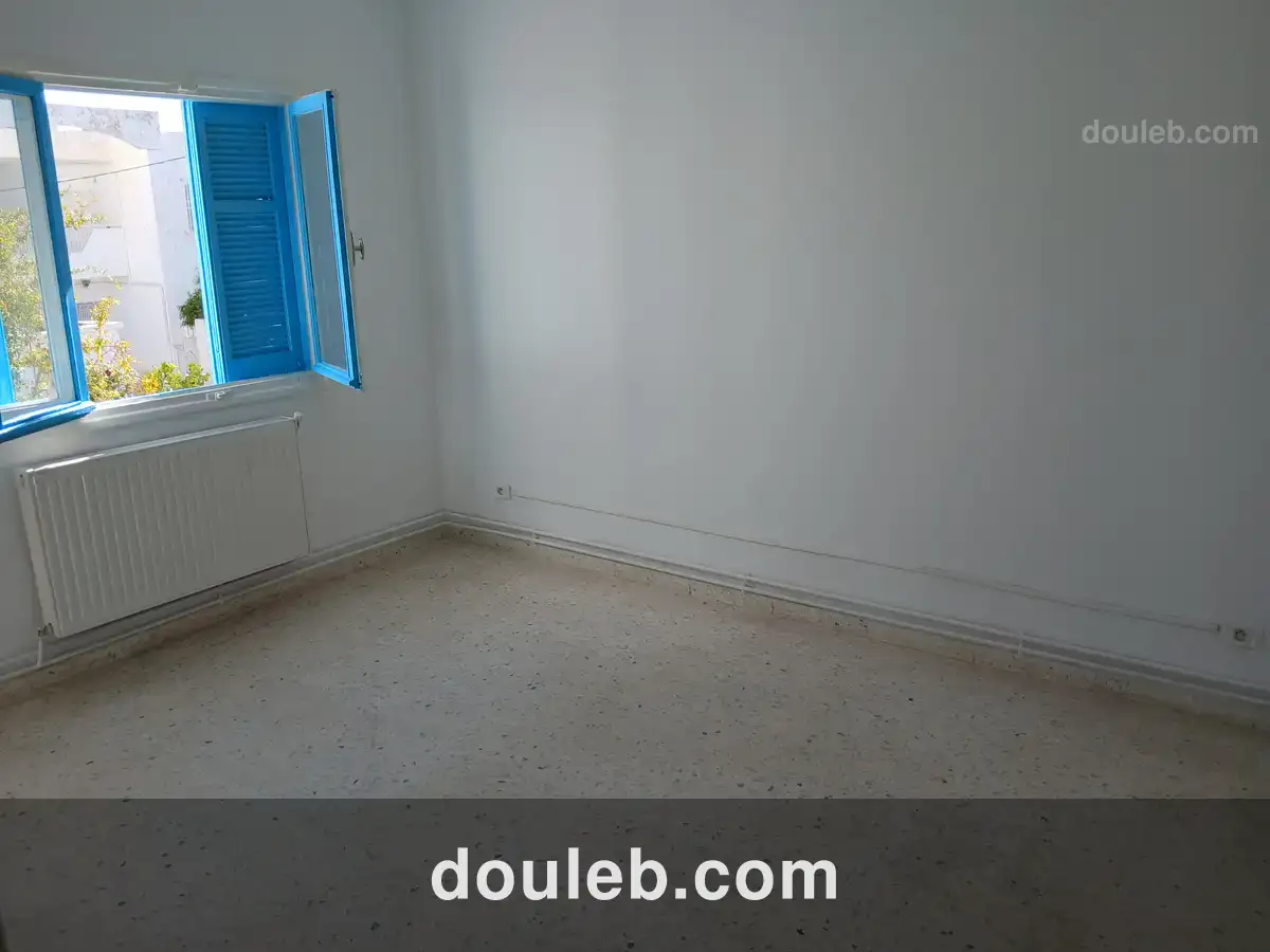 Un appartement a la marsa - Miniature 3