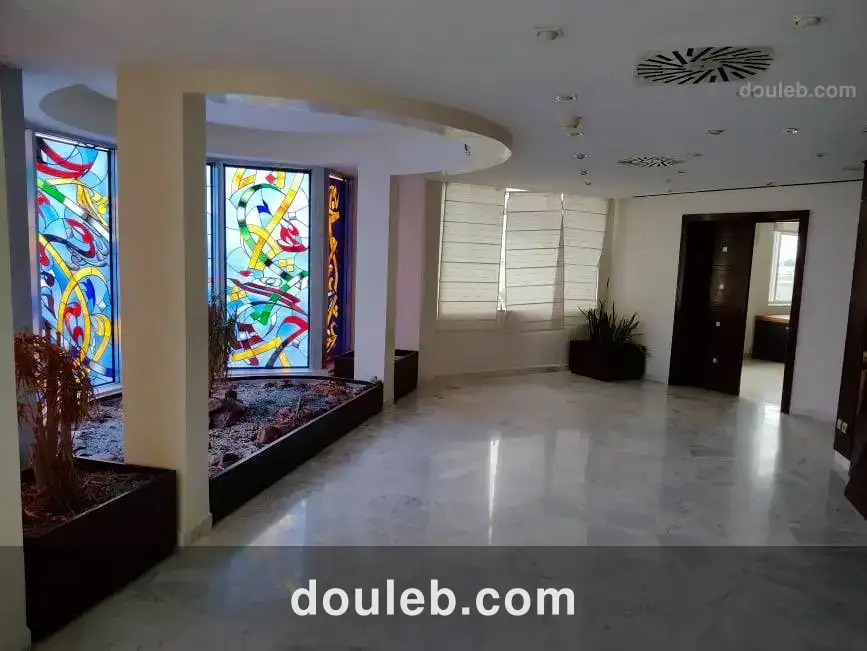 Spacieux bureau 980 m au berge du lac 1 - Miniature 2