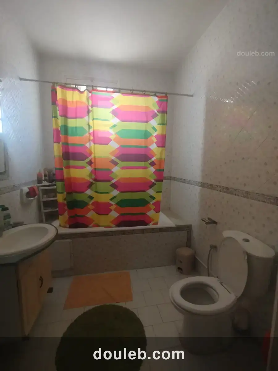 Un spacieux rdc de villa s4 indépendant à menzah6 - Miniature 4