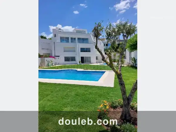 Magnifique villa - Miniature 2