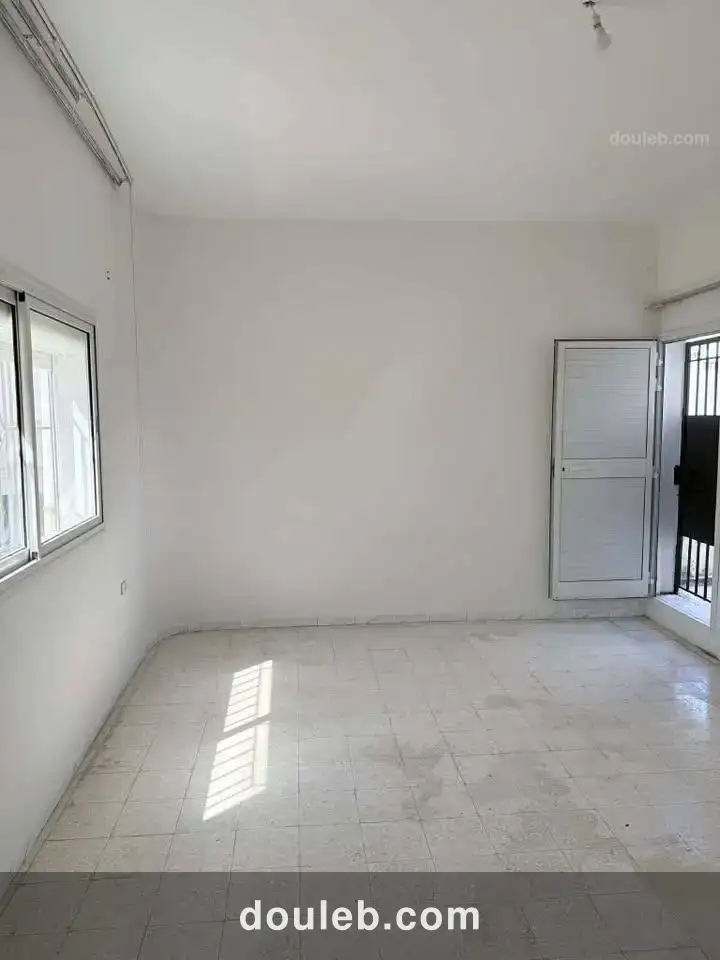 Joli étage de villa s3 rdc - Miniature 4