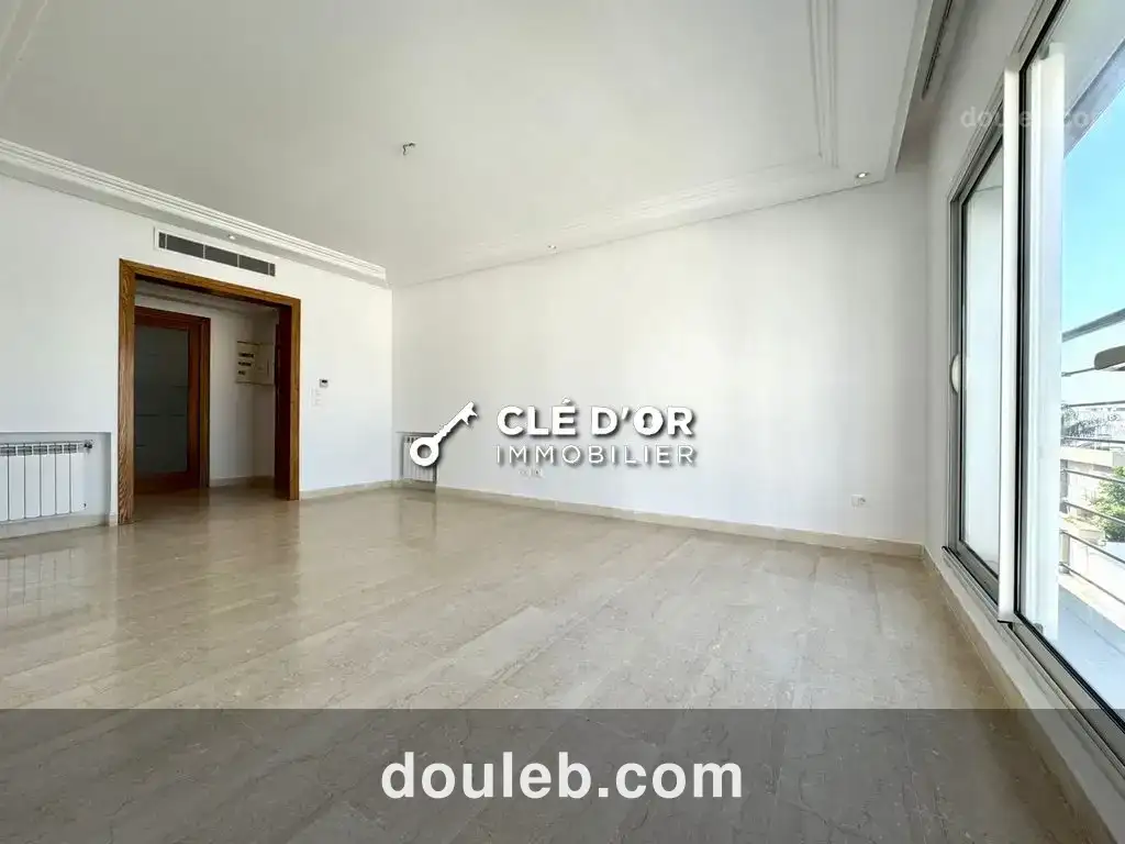 Un joli s2 au jardin de carthage - Miniature 3