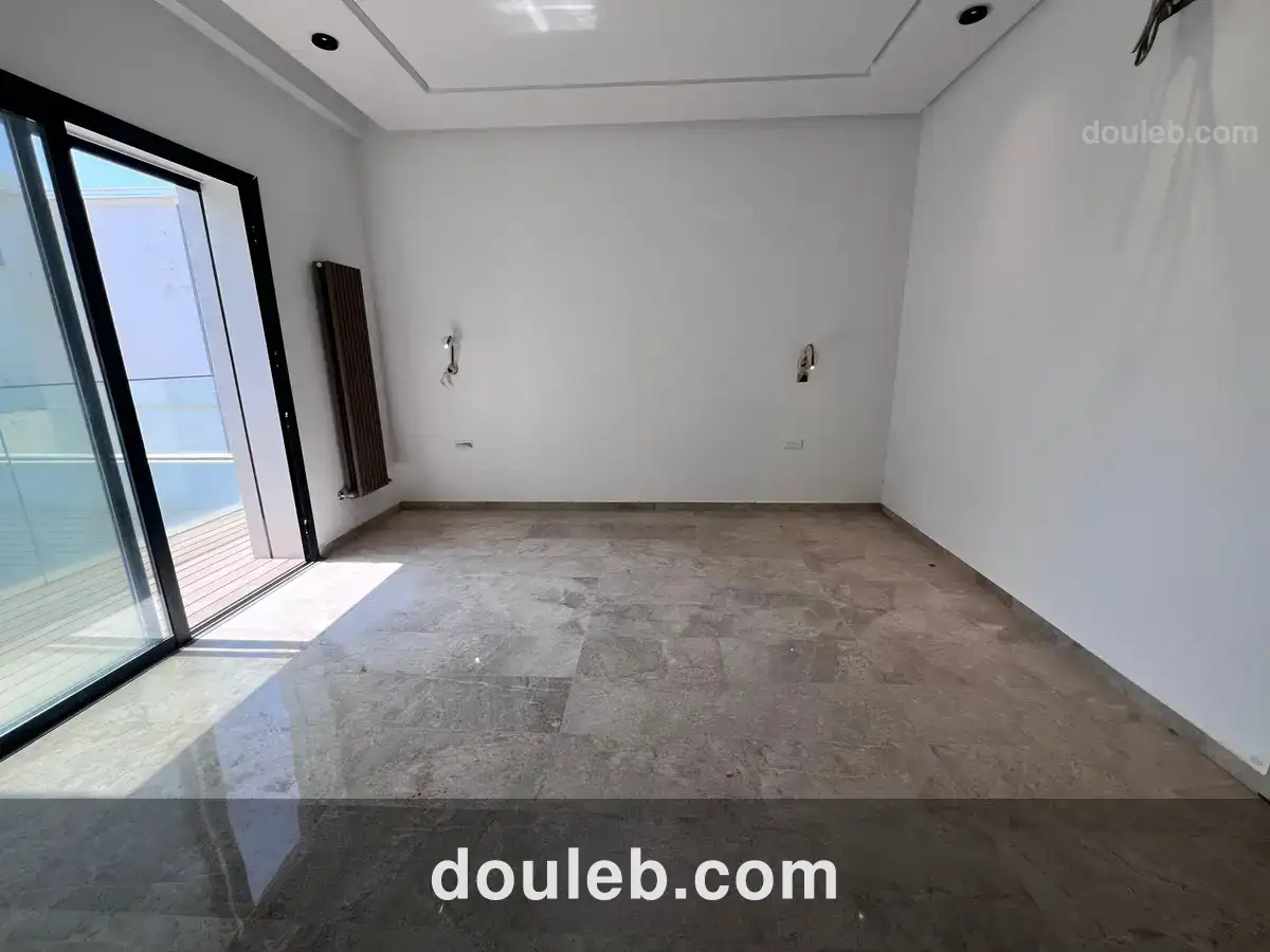 Villa au jardins de carthage - Miniature 3