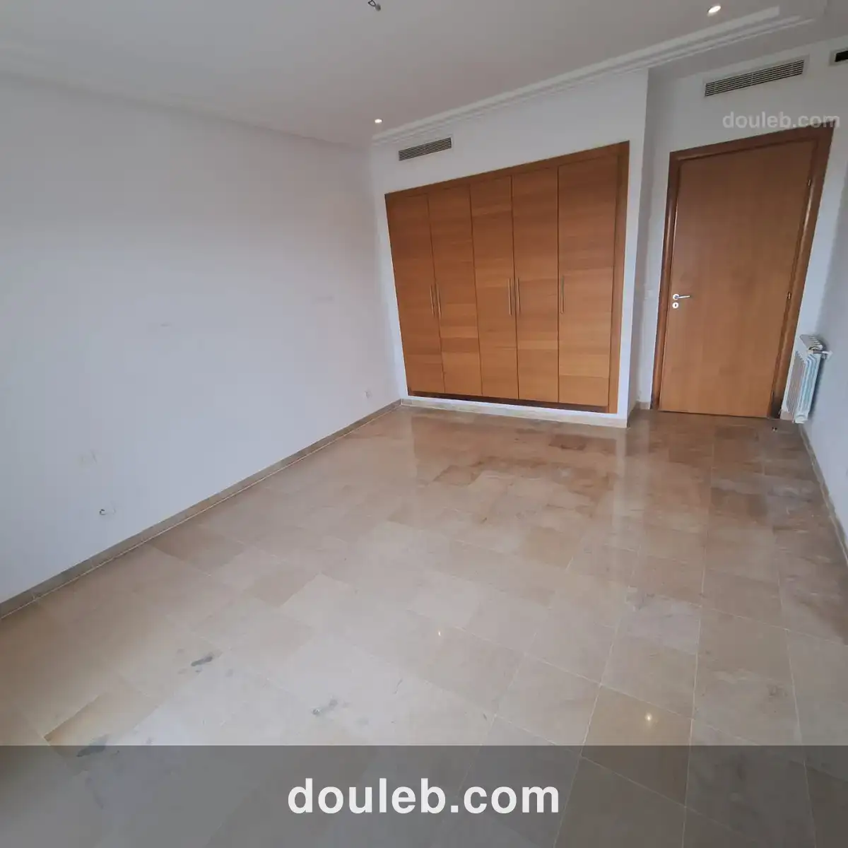 S3 trop spacieux au jardins de carthage - Miniature 5