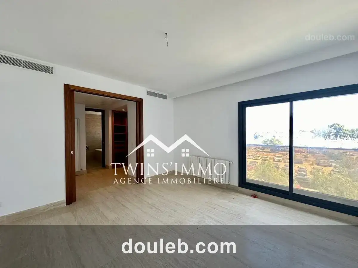 Duplex s4 avec piscine aux berges du lac 2 - Miniature 5