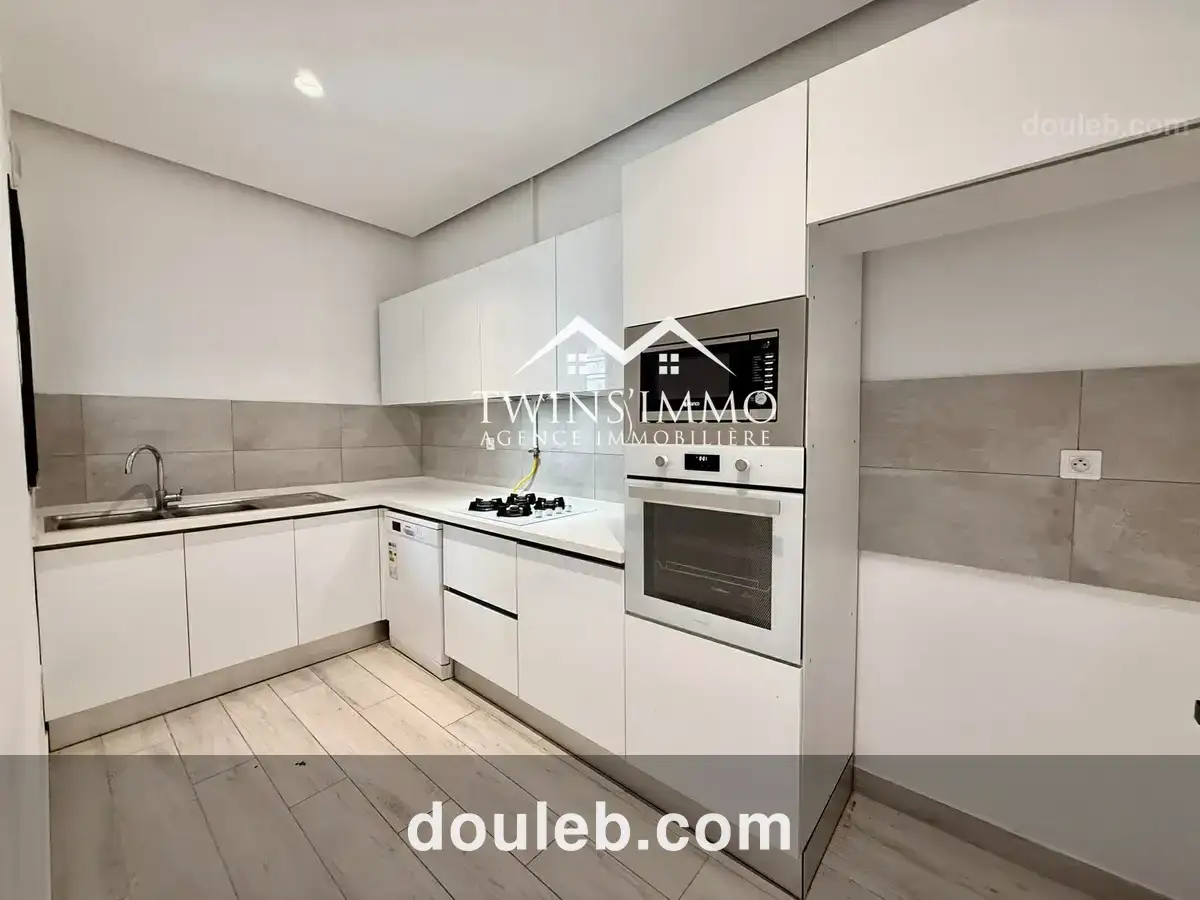 Appartement s2 avec à la marsa - Miniature 3