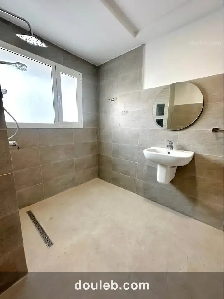 Joli appartement en haute standing - Miniature 3