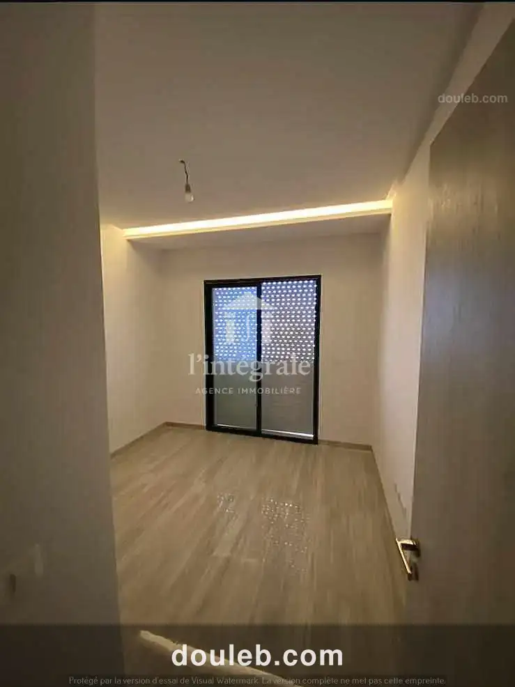 Superbe s1 haut standing - Miniature 2