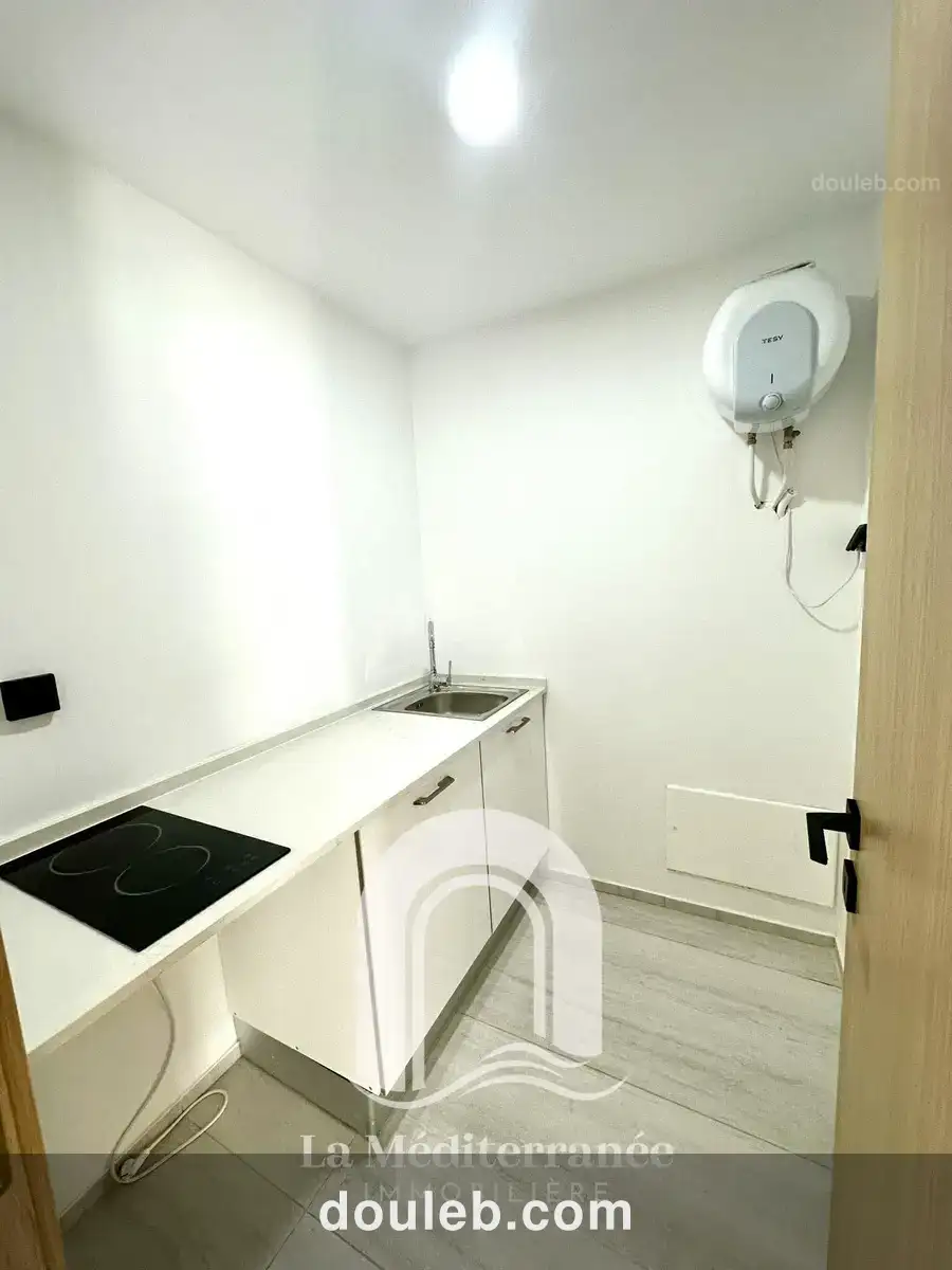 Bureau à rades - Miniature 2