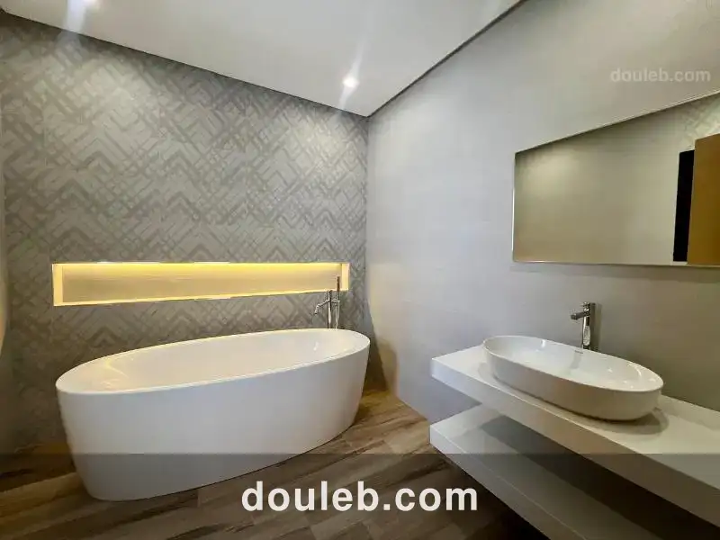 V557 villa brune brune b - Miniature 5