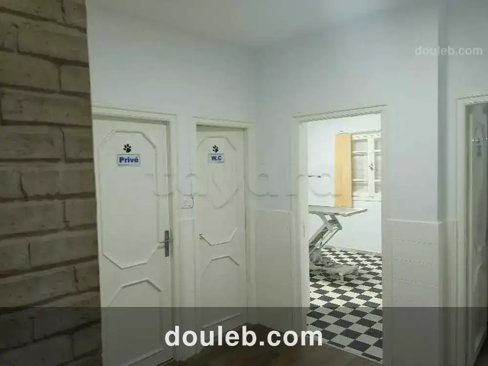 Joli étage de villa idéal pour usage bureautique - Miniature 3