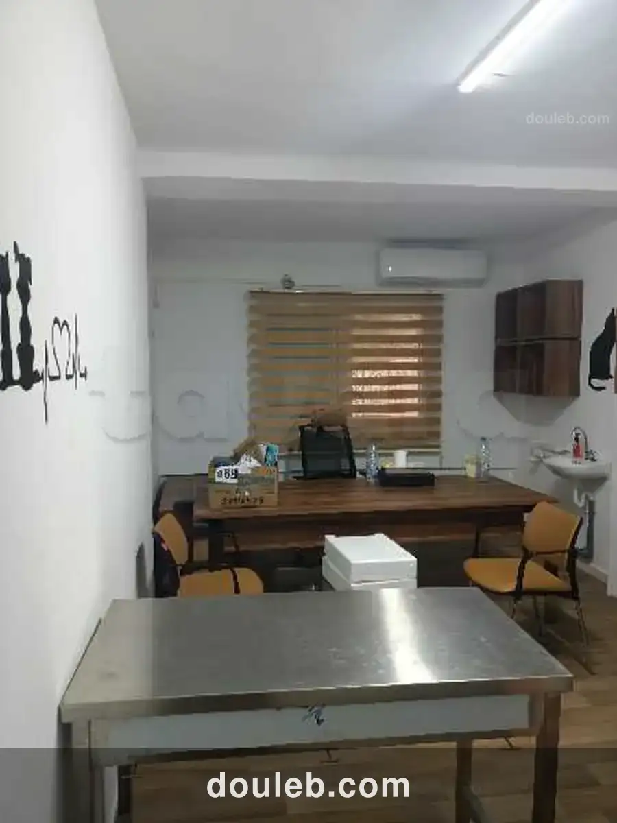 Joli étage de villa idéal pour usage bureautique - Miniature 4