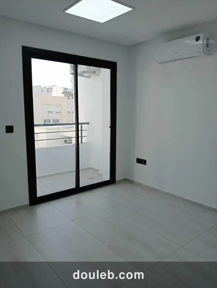 Bureau s1 s2 a rades - Miniature 4