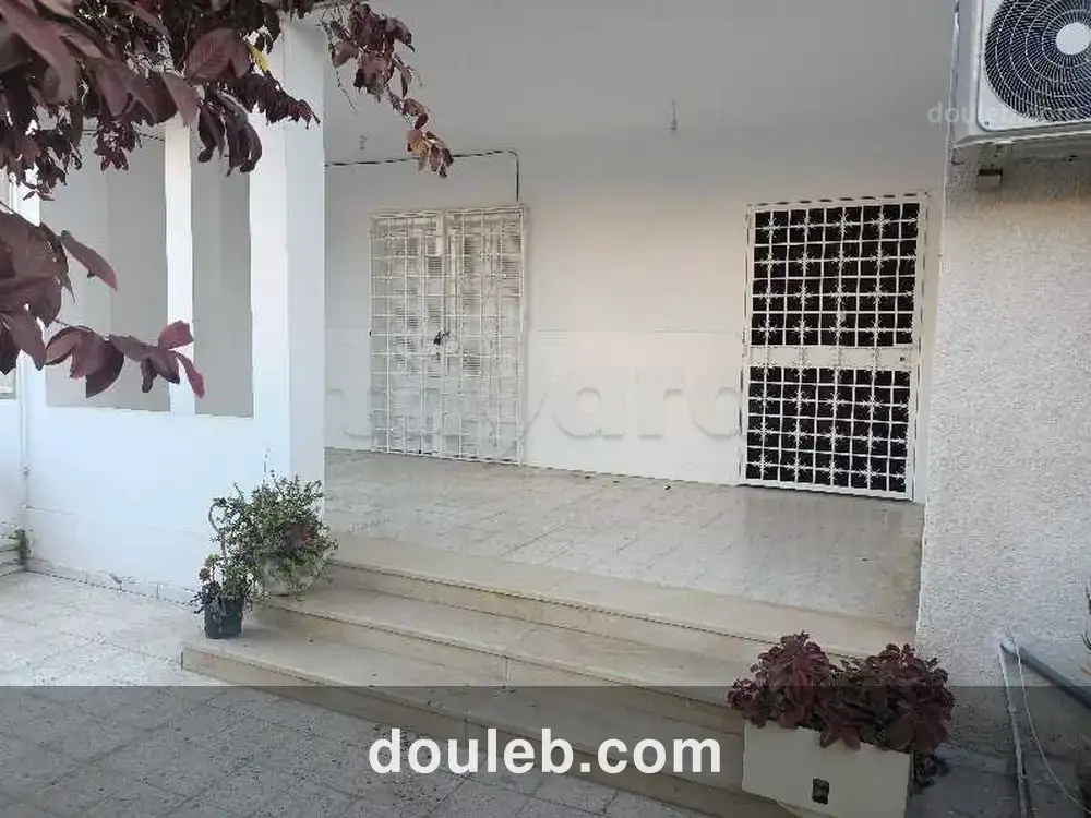 Joli étage de villa idéal pour usage bureautique - Miniature 5