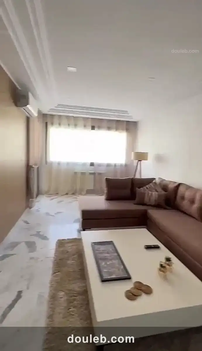 S1 richement meublé - Miniature 2