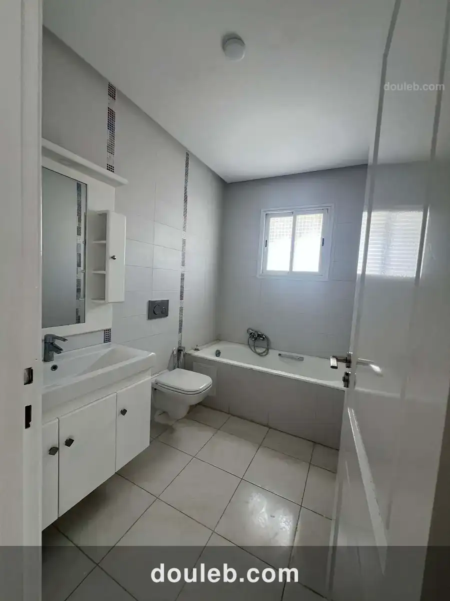 Bureau hall et 6 pièces au lac 2 - Miniature 5