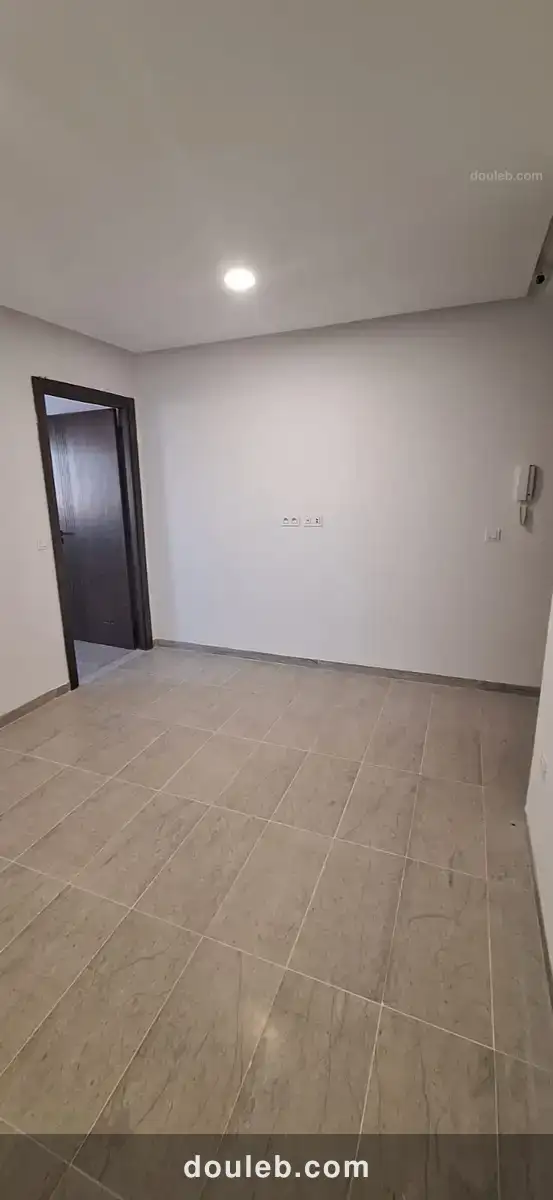 Bureau de standing 48m2 - Miniature 2