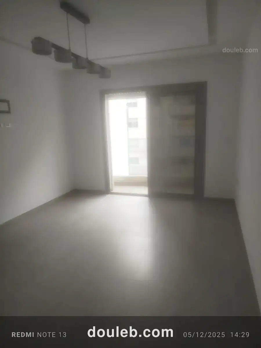 Appartement à usage de bureau - Miniature 2