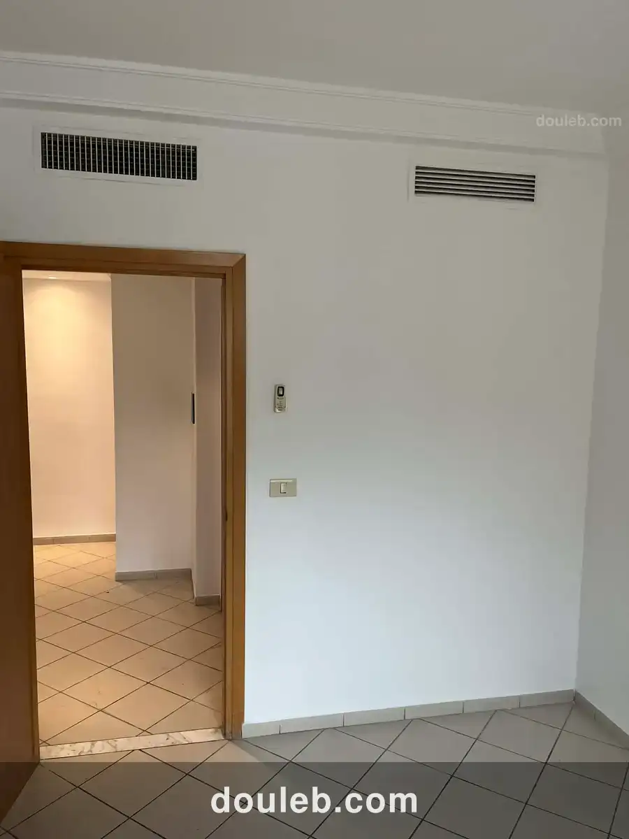 Bureau rue de canada - Miniature 3