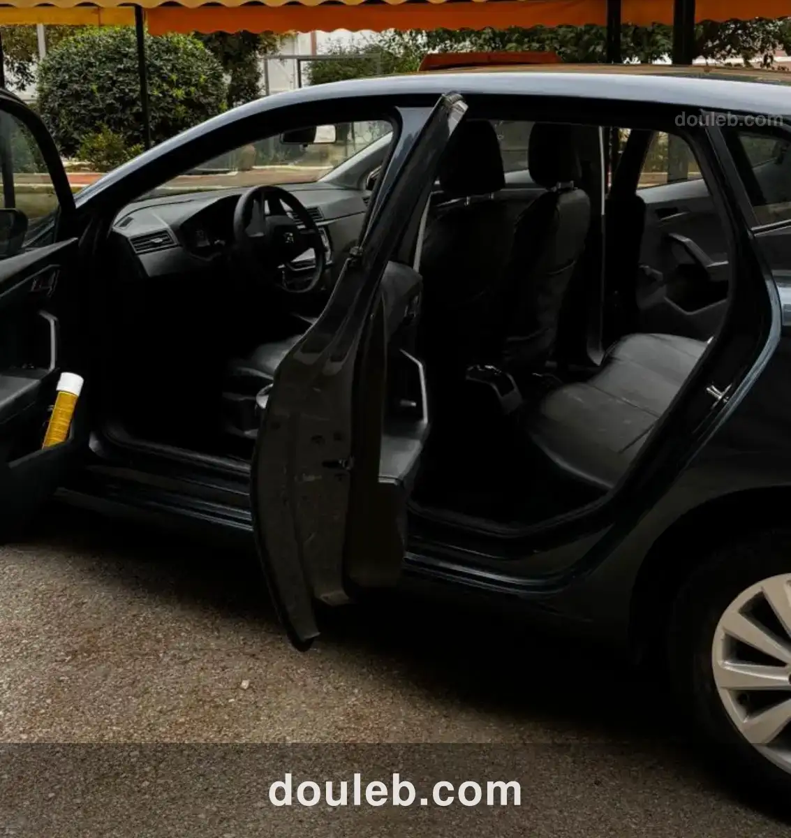 Seat ibiza première main en très bon état - Miniature 3