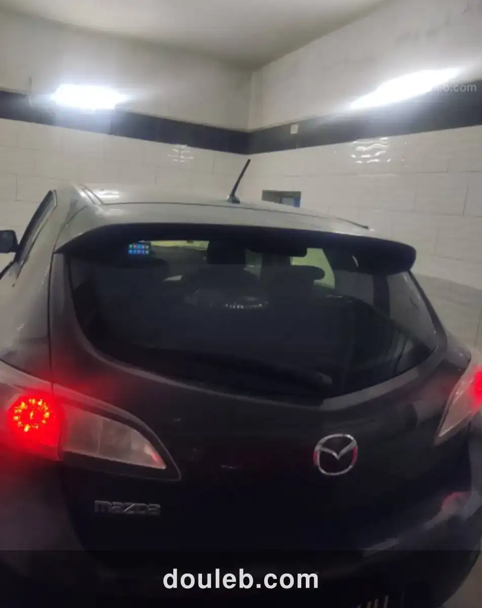 Mazda 3 2010 - Miniature 2